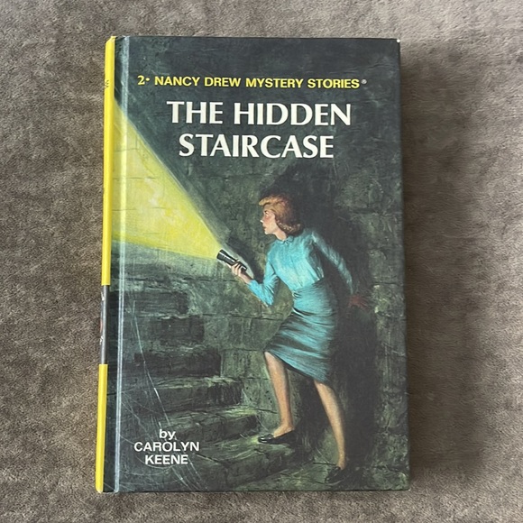 Bundle of 2 Nancy Drew books. $6 for 2 or $4 each. Books # 2, 4 - Picture 4 of 5